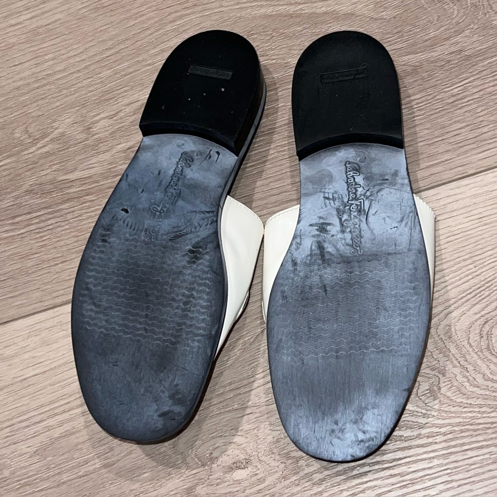 Vintage Ferragamo Sandals - Picture 2 of 4